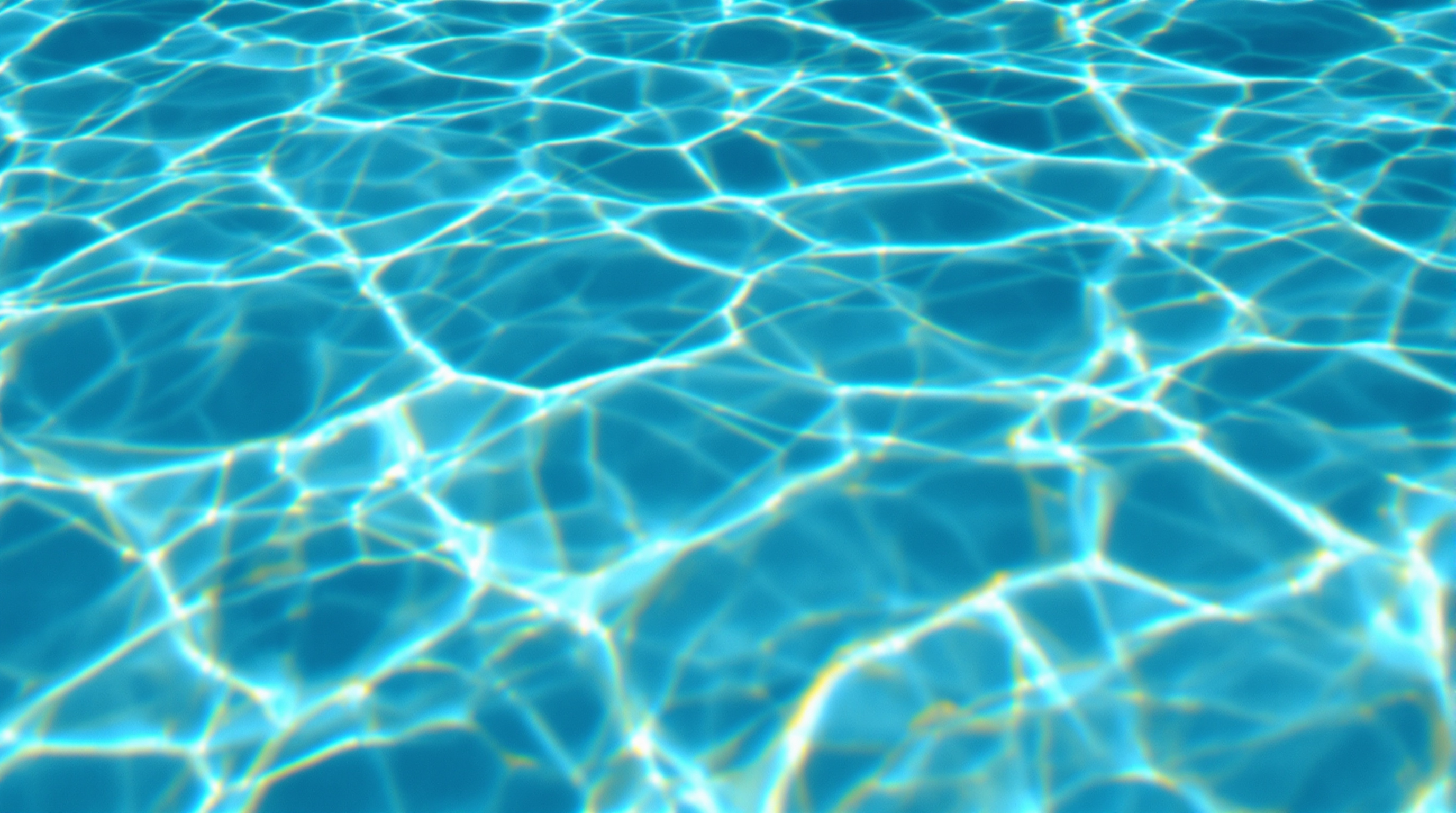 Détails piscine de luxe Var Côte d'Azur